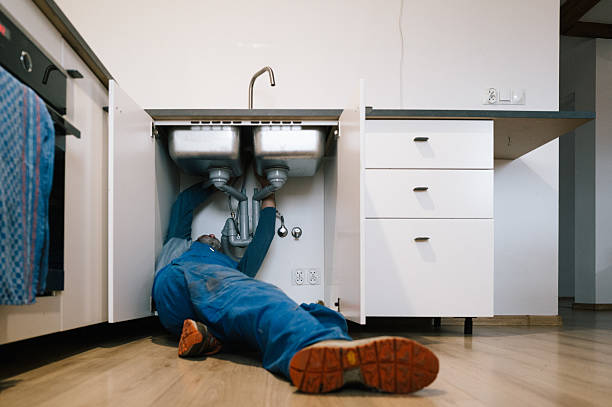 Professional Plumbing technician working in Creston, IL